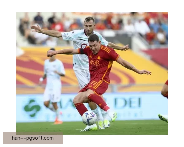 保罗索萨赛季初遭萨勒尼塔纳解雇 引发球队管理层震荡与舆论关注